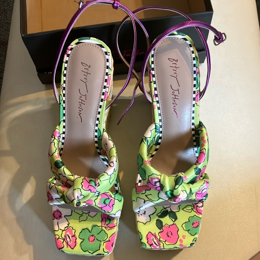Betsey Johnson pansie floral wedge sandals